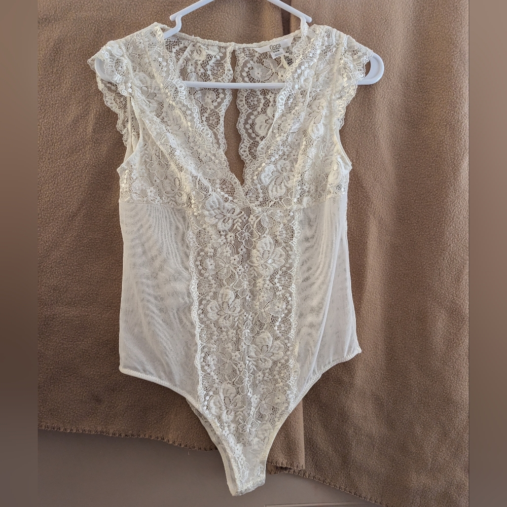 Cream Lace Bodysuit with Intricate Floral Design